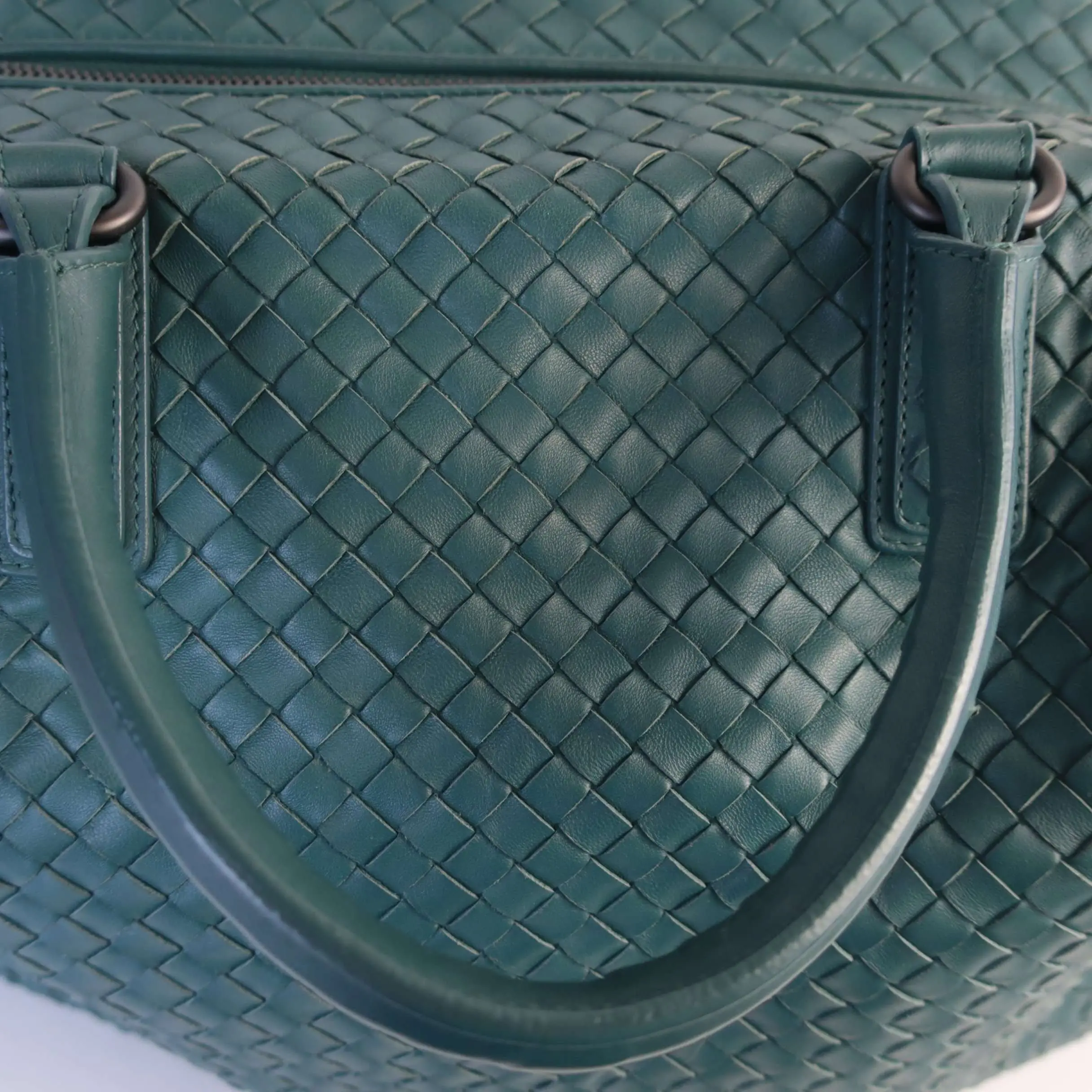 Bottega Veneta Emerald Green Intrecciato Convertible Tote - Image 10