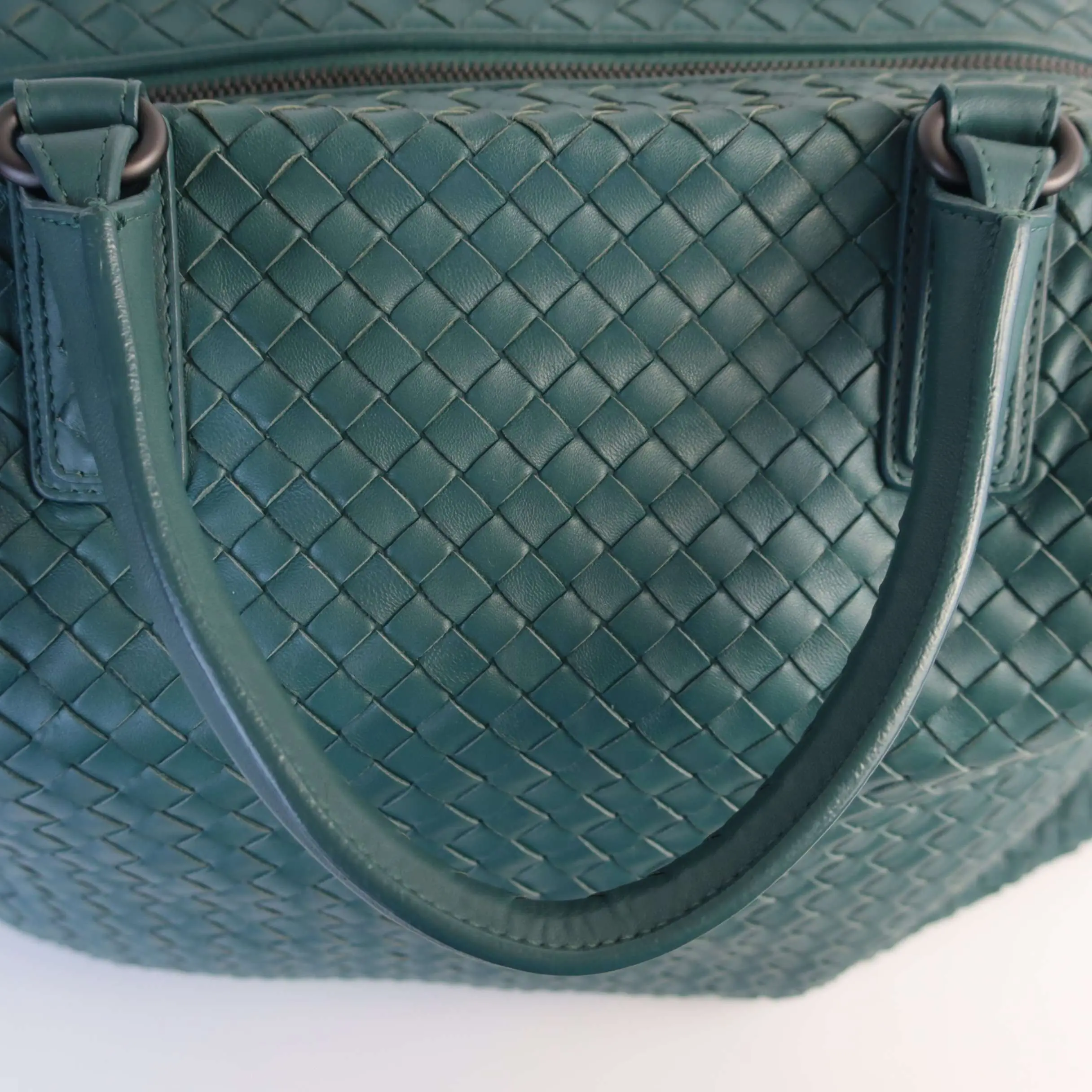 Bottega Veneta Emerald Green Intrecciato Convertible Tote - Image 3