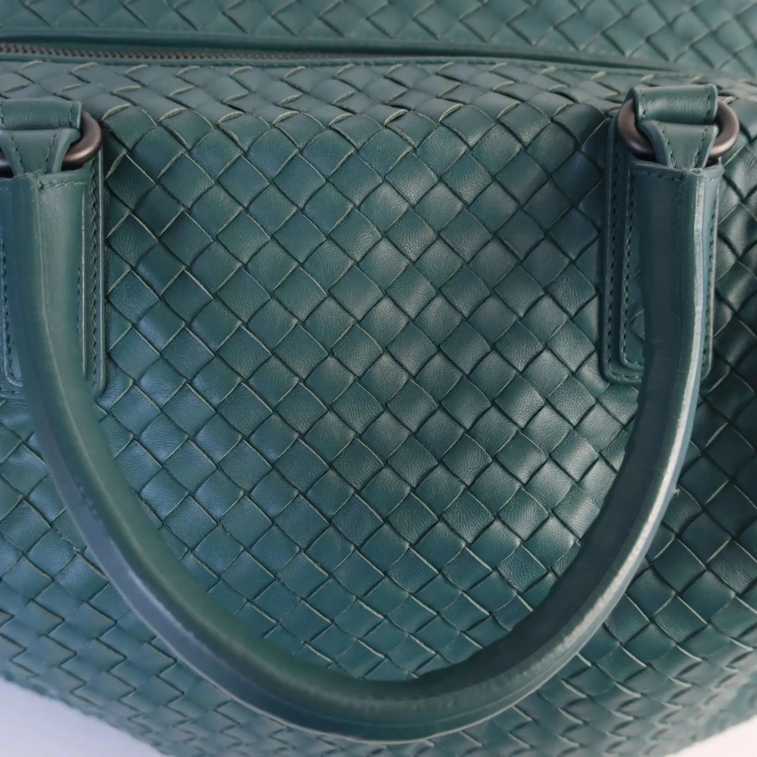 Bottega Veneta Emerald Green Intrecciato Convertible Tote - Image 4