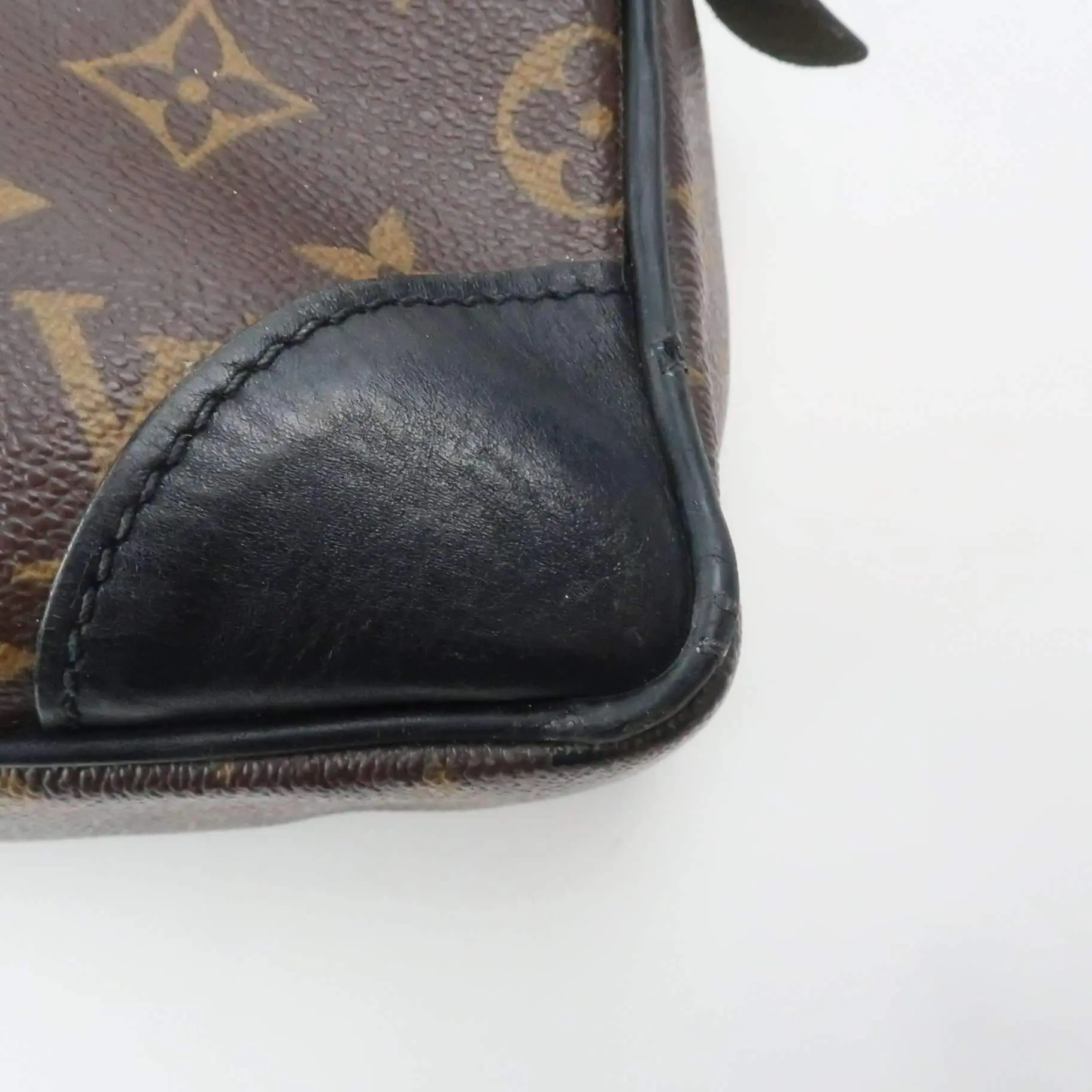 Louis Vuitton Porte-Documents Macassar Voyage Briefcase - Image 16